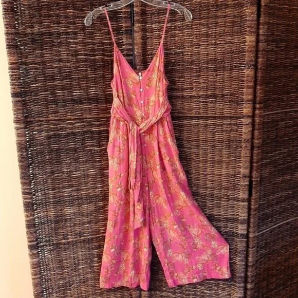 Free People Hot Tropics Jumpsuit Wide Leg Romper Floral Crop Capris Pink 2 ASO - Picture 7 of 7